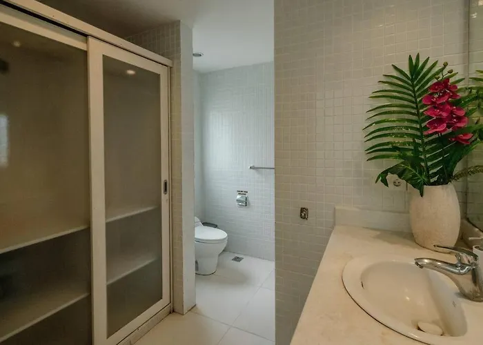 Spacious 2 Bedroom Private Pool Villa Seminyak (Bali)